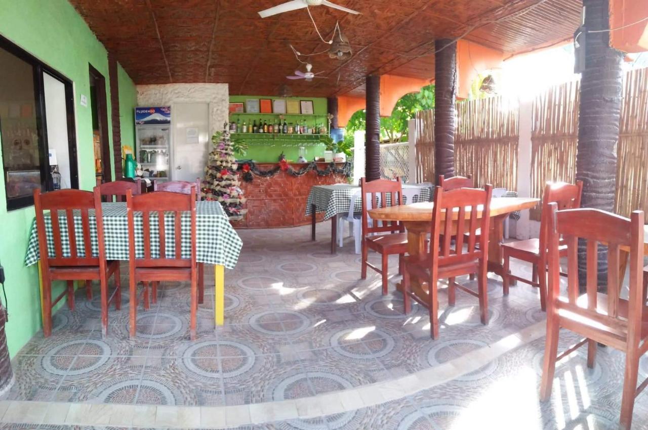 Guanna'S Place Room And Resto Bar Malapascua ö Exteriör bild